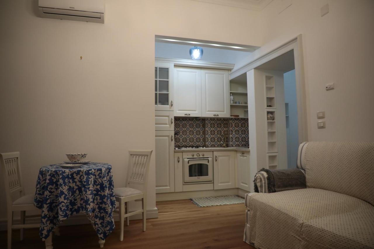 Maison Nicole - Salerno Lägenhet Exteriör bild